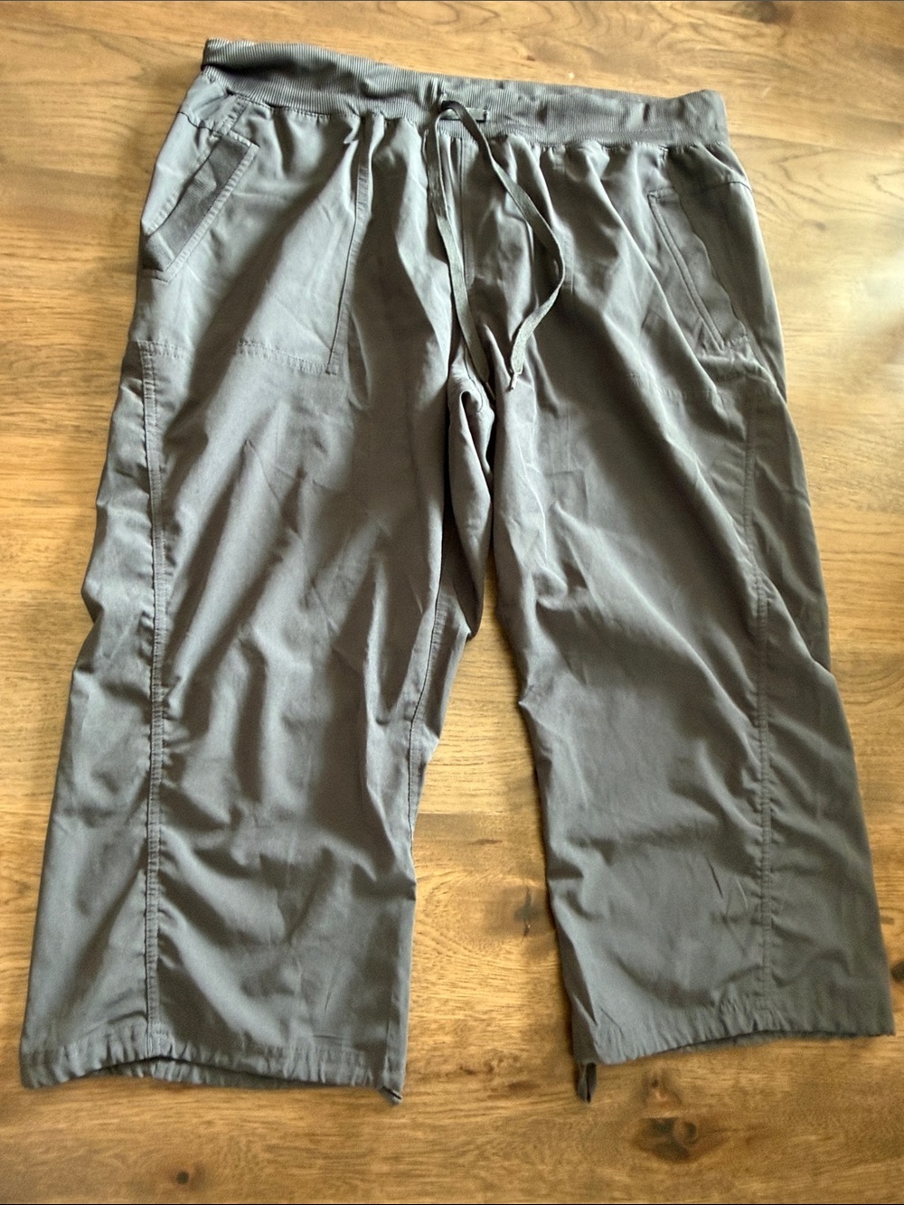 RBX Women's Dark Gray 1X Capri Pants